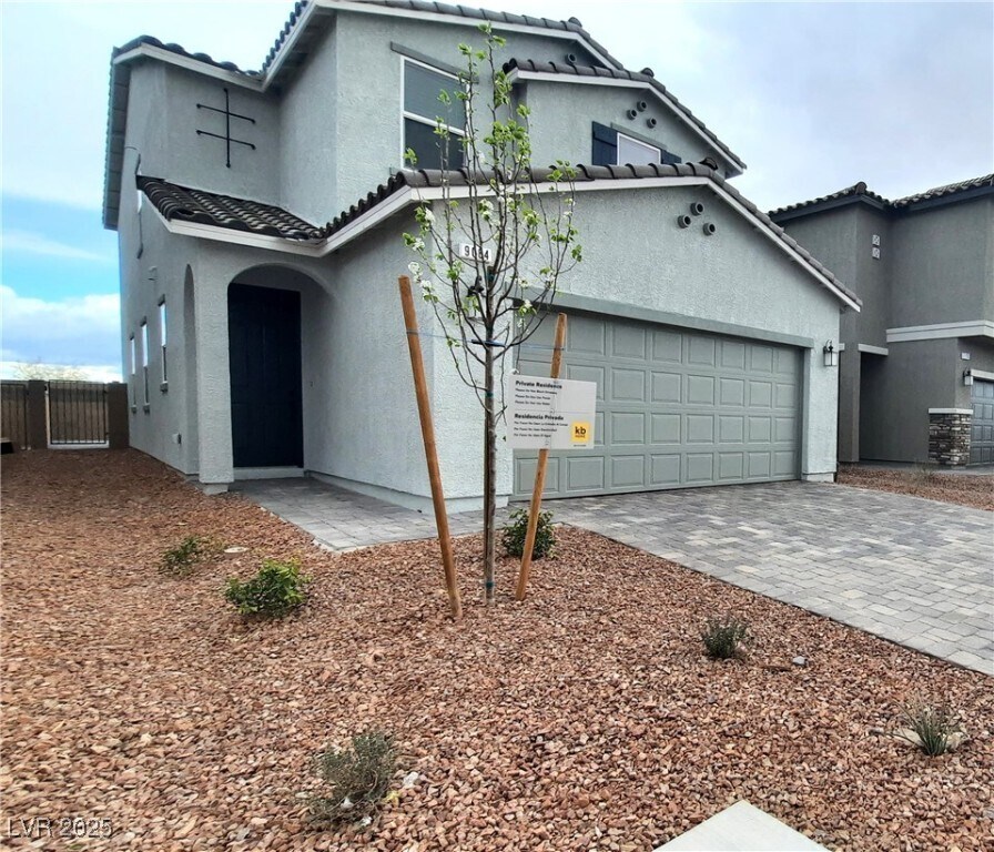 Primary Photo - 9084 Marigold Crk St