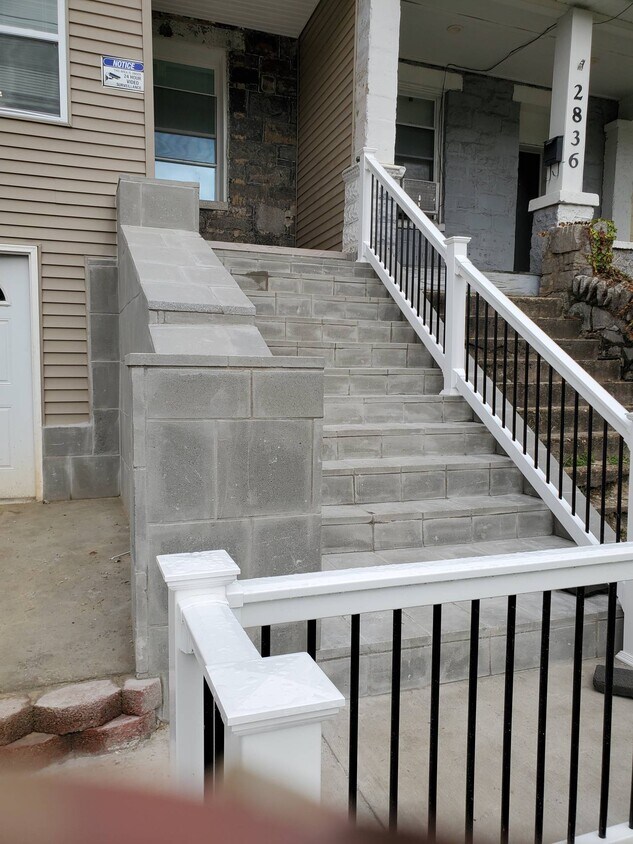 Foto principal - 2838 Washington Blvd