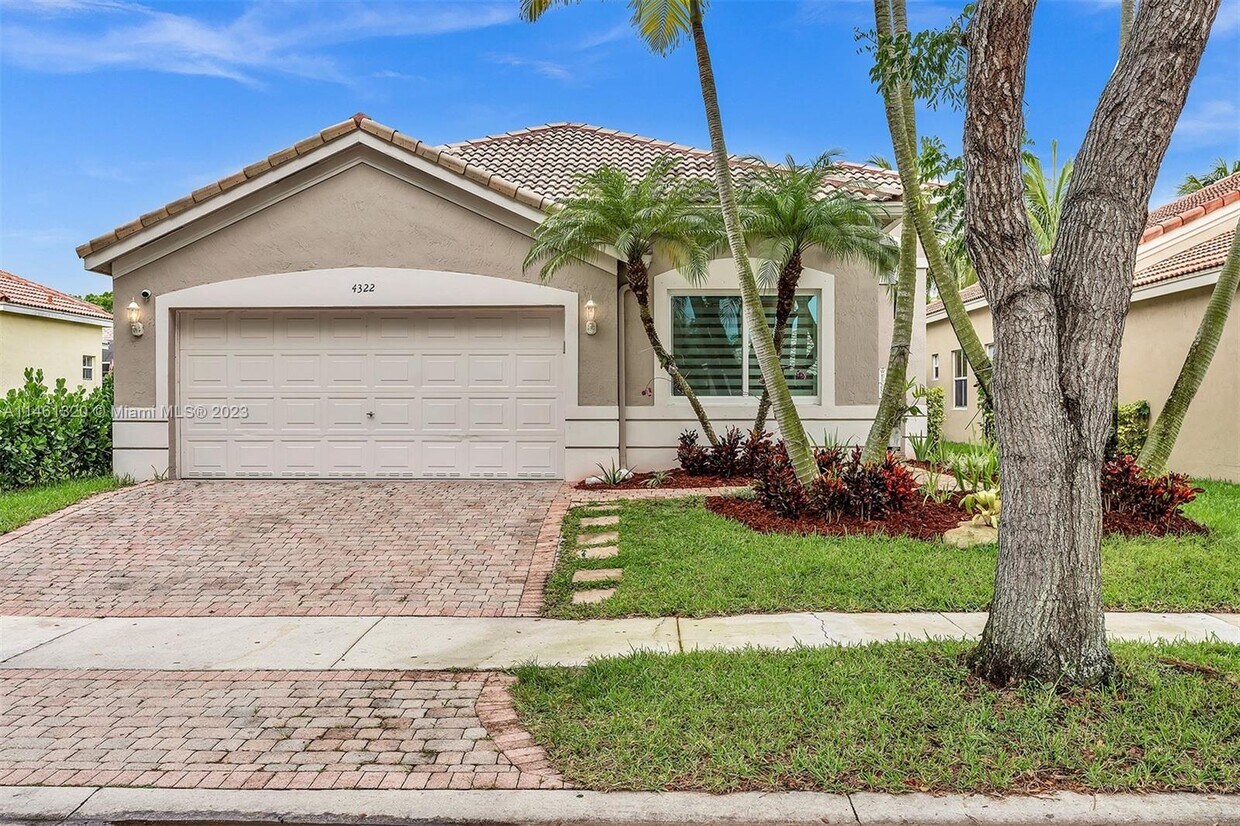 4322 Foxtail Ln, Weston, FL 33331 House Rental in Weston, FL