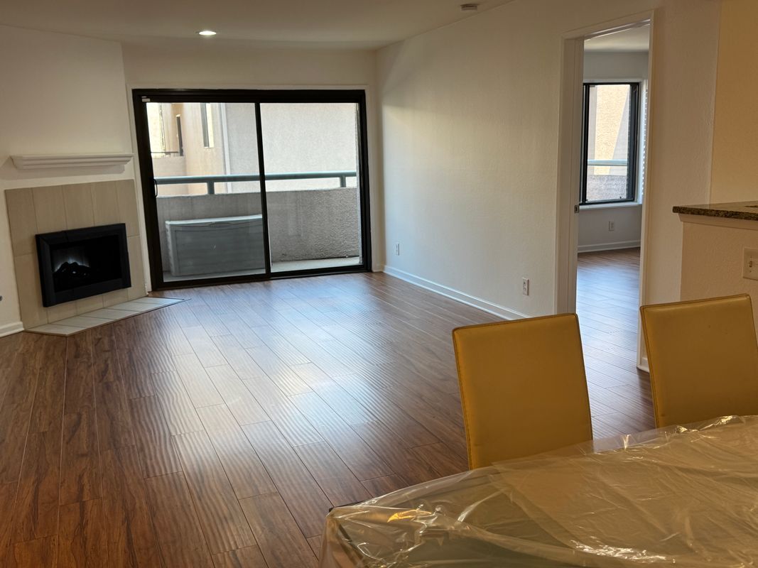 Foto principal - 8300 Manitoba St