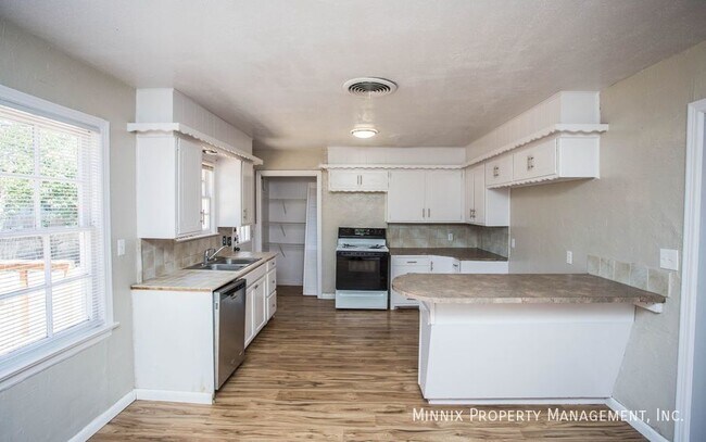 Foto del edificio - 2210 31st St