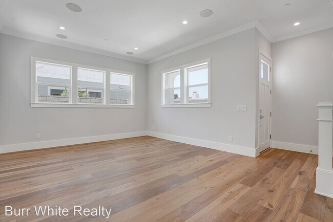 Foto del edificio - 3 br, 3.5 bath House - 1591 Riverside Pl