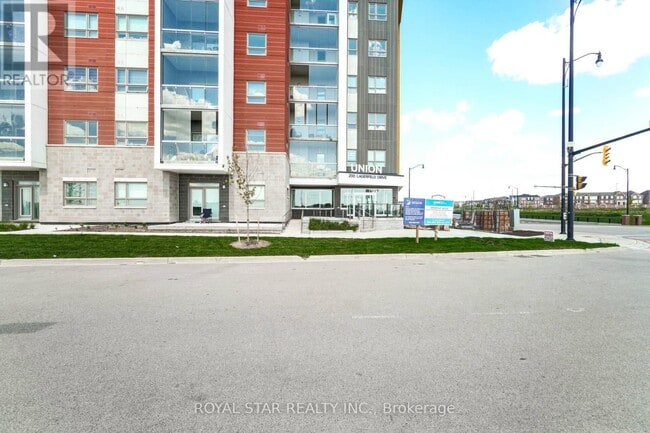Building Photo - 200-200 Lagerfeld Dr