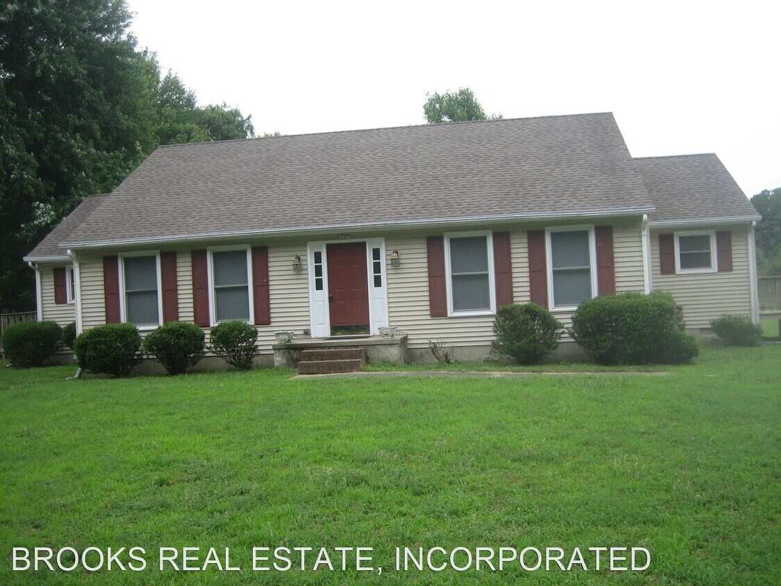 Primary Photo - 2 br, 1.5 bath House - 4615 B Rochambeau D...