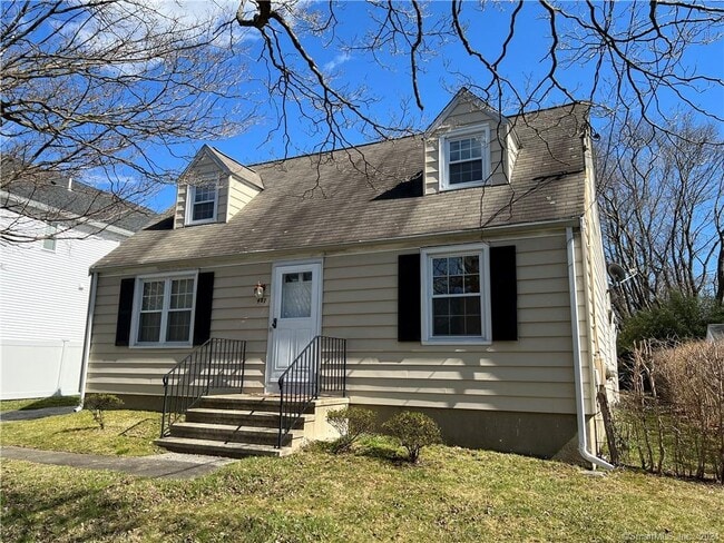 Building Photo - 487 Stillson Rd