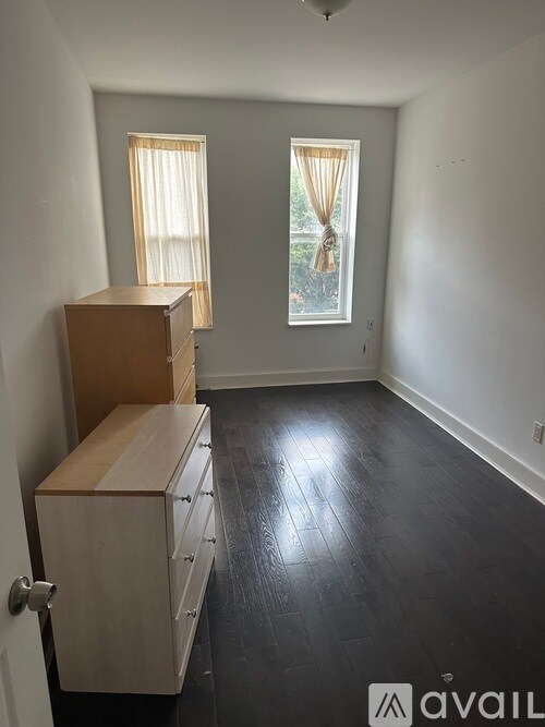 Foto del edificio - 109 Brighton 11th St