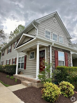 Building Photo - 234 Claiborne Dr