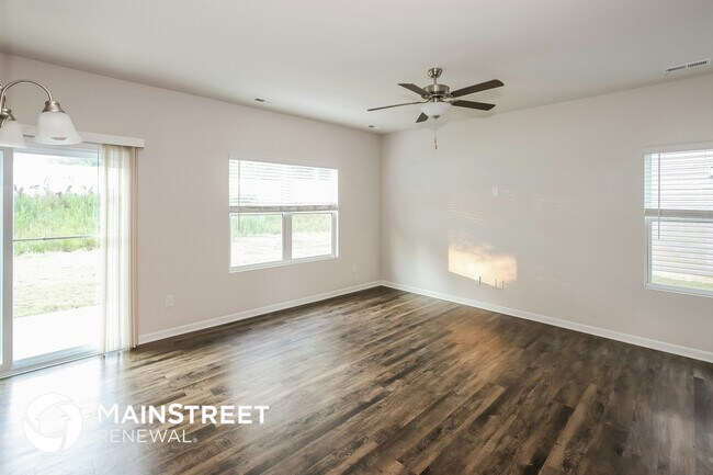 Foto del edificio - 12322 Old Dulin Farms Way