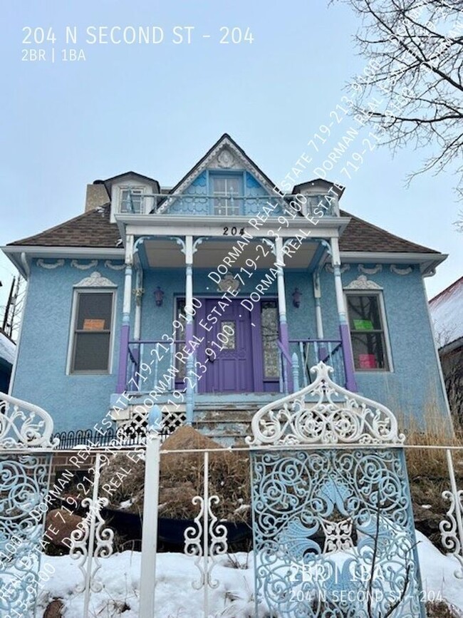 Foto del edificio - Charming Victorian Home!