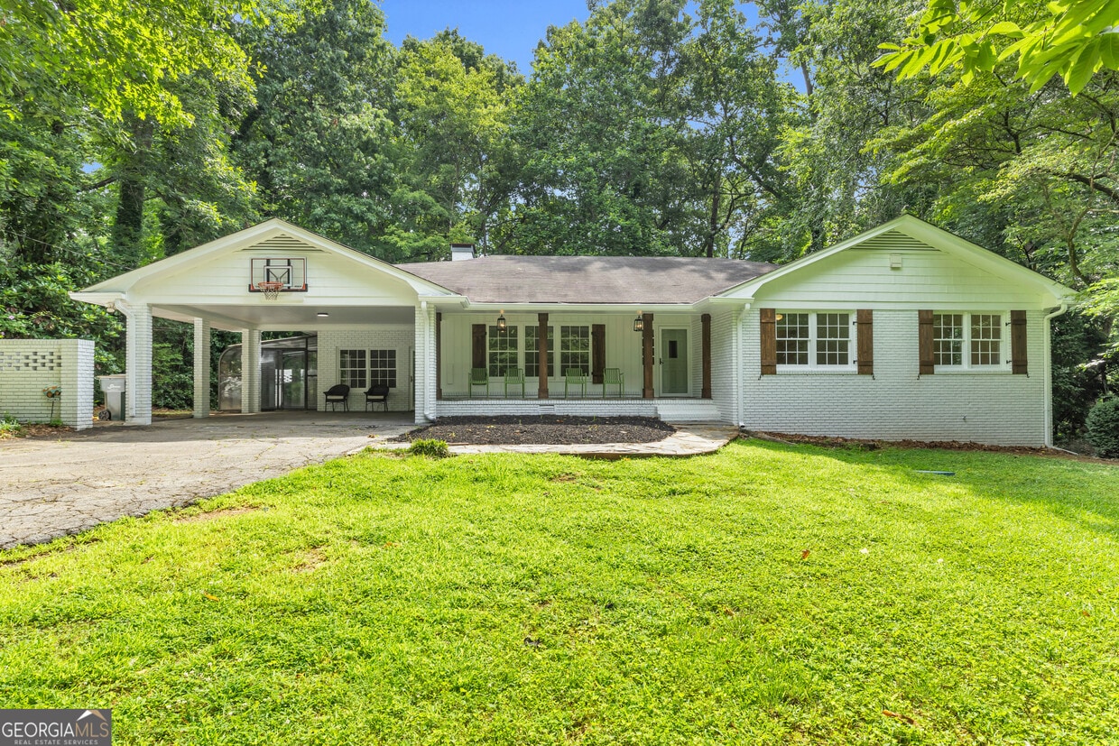 Primary Photo - 5095 S Trimble Rd