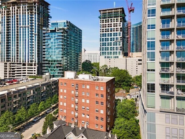 Foto del edificio - 206 11th St NE