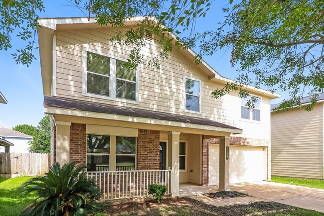 Foto del edificio - 5027 Oak Briar Ln