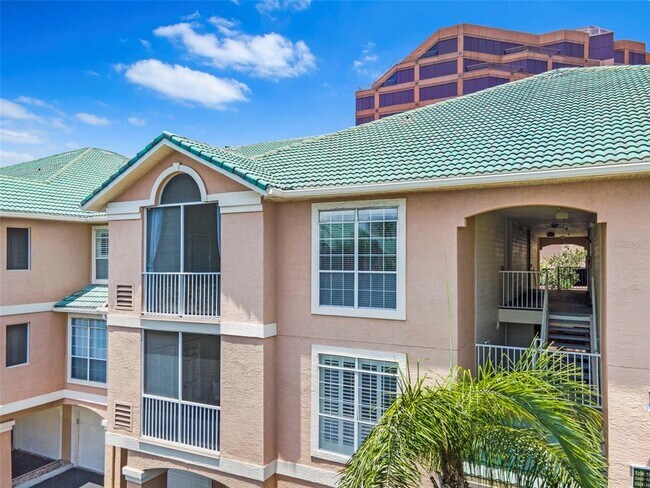 Building Photo - 5305 Bay Club Cir