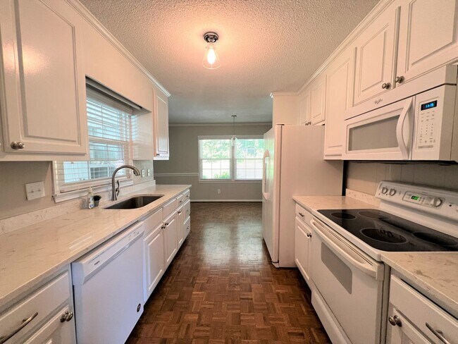 Foto del edificio - ~~ Spectacular Updated Ranch Home ~~