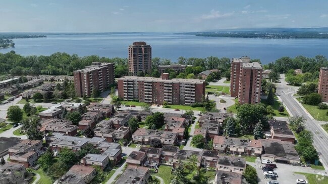  - Deschenes Court - Moodie - Accora Village