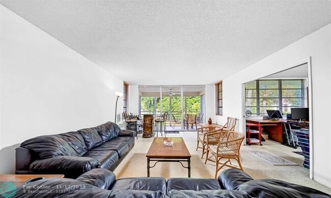 Building Photo - 901 Cypress Grove Dr