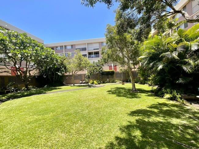 Photo - Convenient 2/2/1 with Lanai Apartment