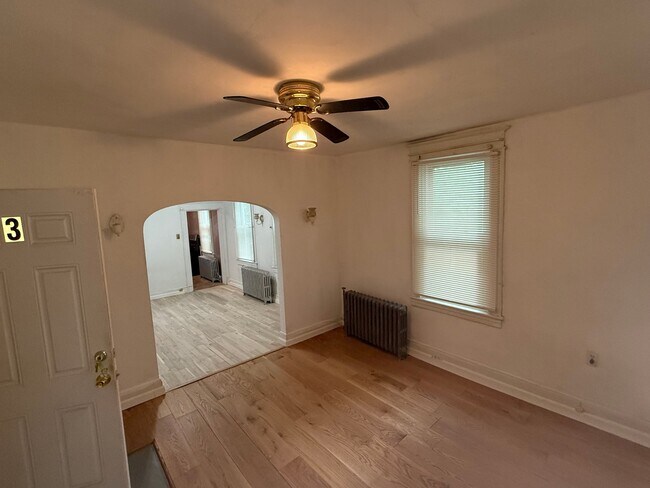 Foto del edificio - 3925 Fairview Ave