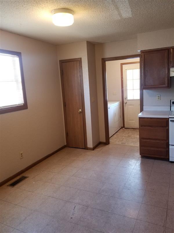 Ground Floor Apartment Apartment For Rent In Warrensburg Mo