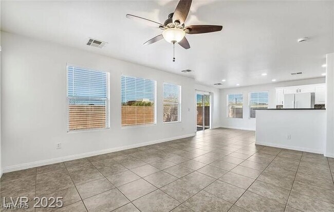 Foto del edificio - 4650 Chino Peak Ct