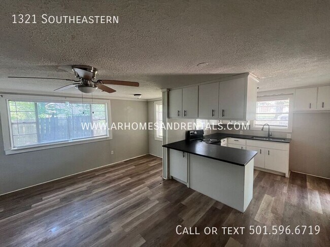 Foto del edificio - 1321 Southeastern-