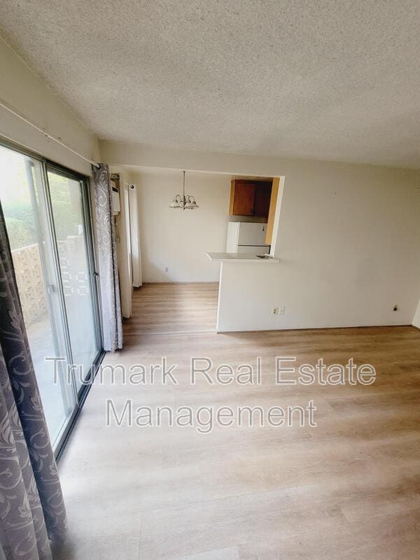 Foto del edificio - 4401 Clayton Ave W