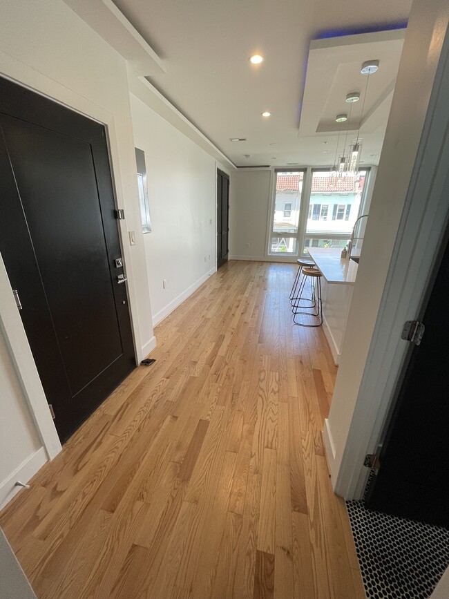 Foto del edificio - 1404 Meridian Pl NW
