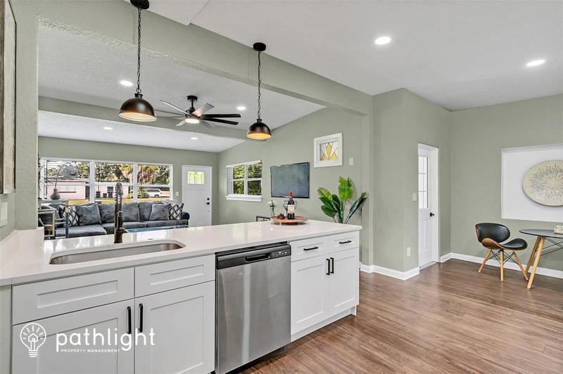 Primary Photo - 1524 Watts Avenue, Orlando, FL, 32809