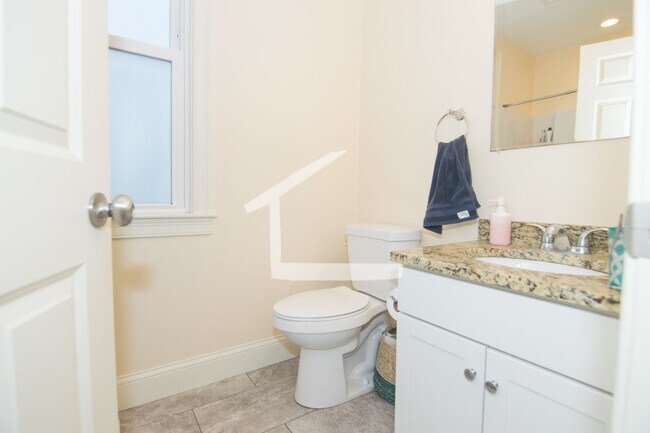 Foto del edificio - Unique BU Apartment