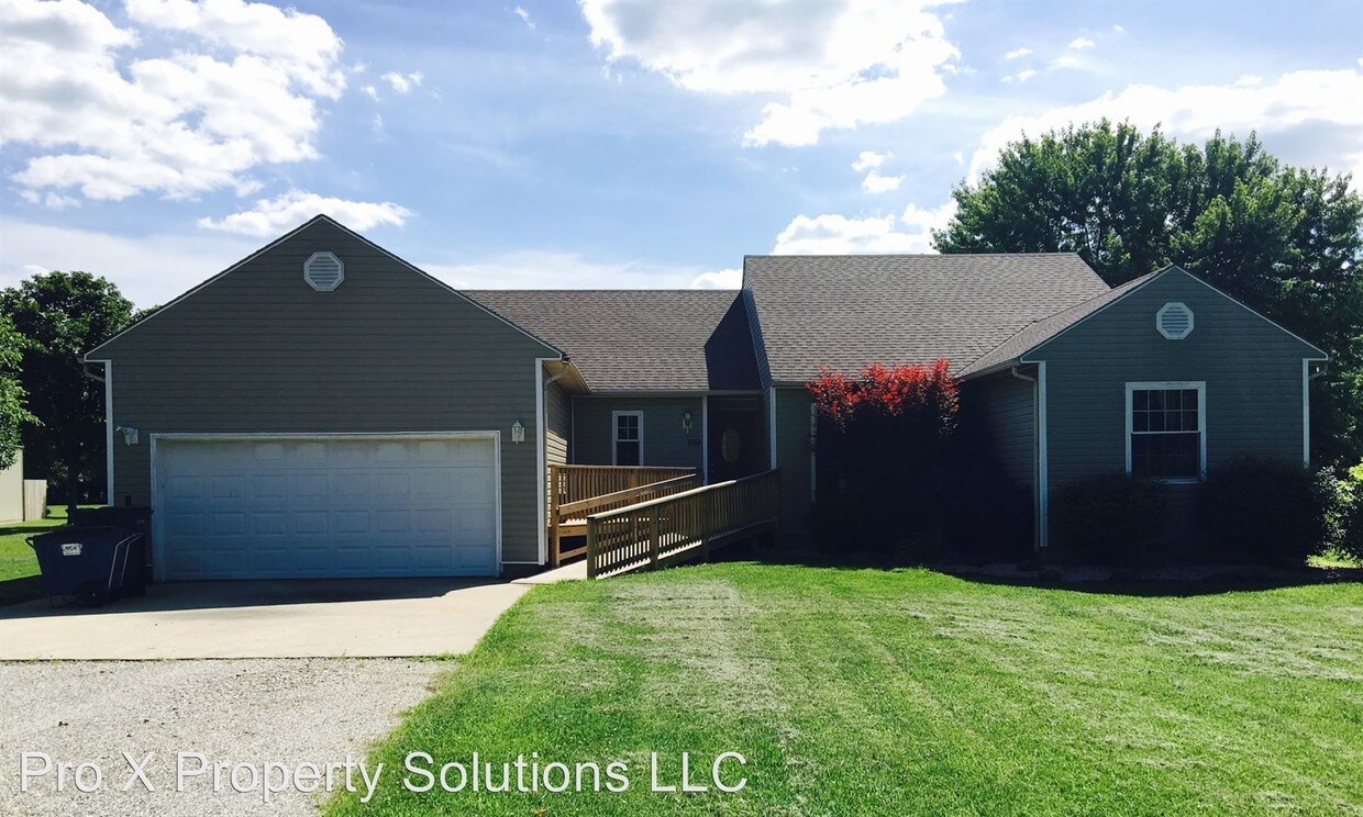 Foto principal - 5 br, 2 bath House - 109 Westfield Road