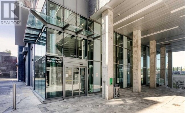 Building Photo - 20 Minowan Miikan Ln