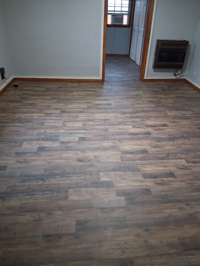 Foto del edificio - 1204 E Academy St