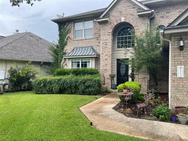 Foto del edificio - 2002 Lakeline Oaks Dr