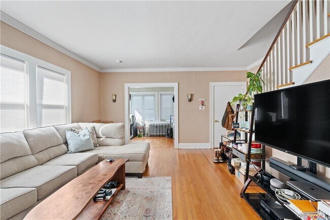 Foto del edificio - 204 Lakeview Ave