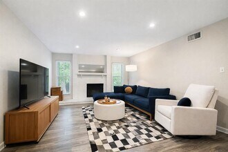 Building Photo - 4159 Steck Ave