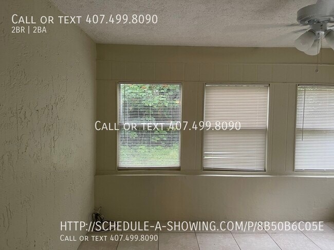 Building Photo - 251 S Cypress Way