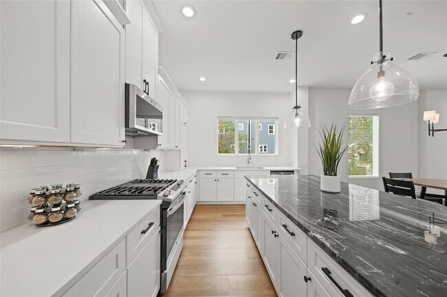 Foto del edificio - 2510 Gray St