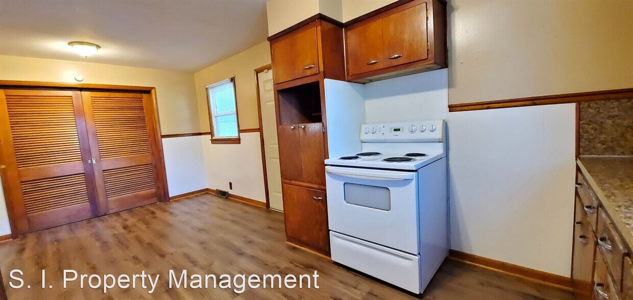 Foto principal - 3 br, 1 bath House - 703 S. Duncan