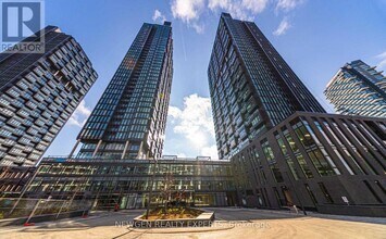 Building Photo - 1 Quarrington Lane