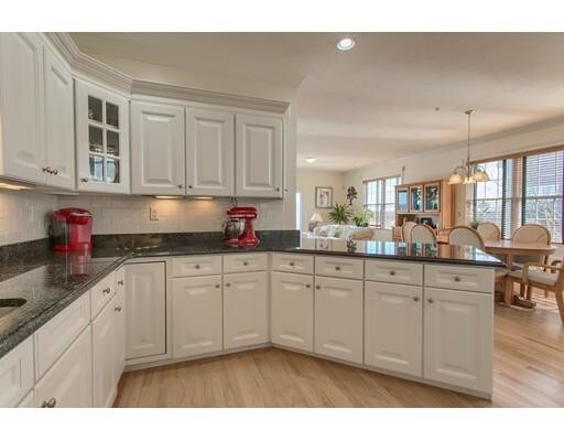 Foto del edificio - 810 Ledgewood Way