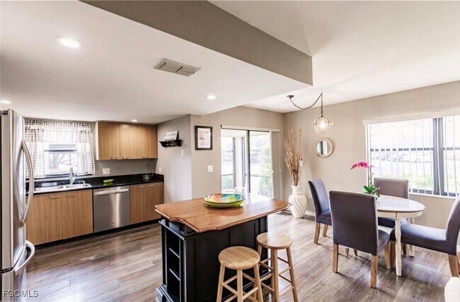 Foto del edificio - 13288 White Marsh Ln