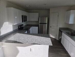 Building Photo - 9016 S Indio Cir