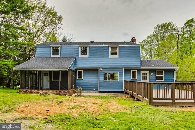 Foto del edificio - 14331 Old York Rd