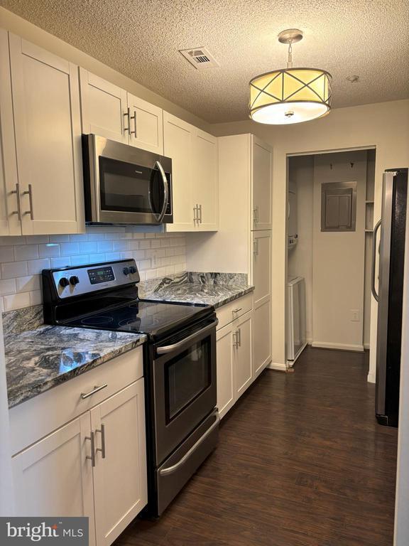 Foto del edificio - 12907 Churchill Ridge Cir