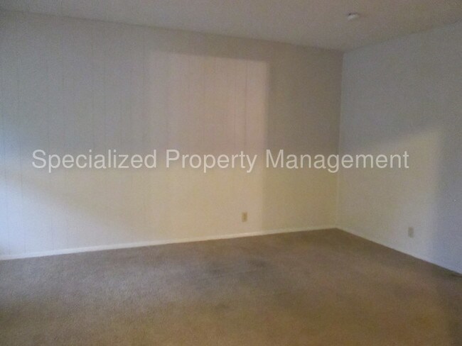 Building Photo - 1705 Fairmount Ave