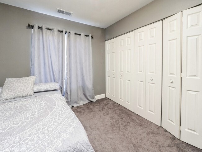 Building Photo - 625 Derry Ct