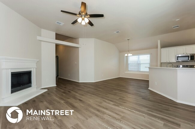 Building Photo - 3712 Verde Dr