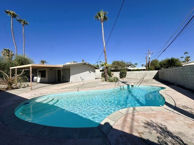 Building Photo - 45432 Panorama Dr