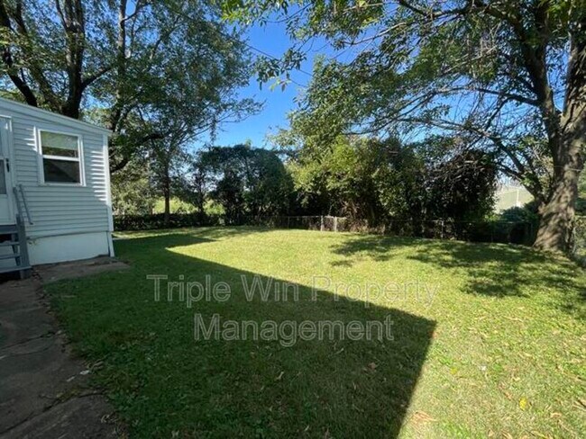 Foto del edificio - 1205 Nectar Dr