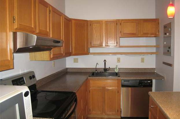 Foto del edificio - 64 Forest St